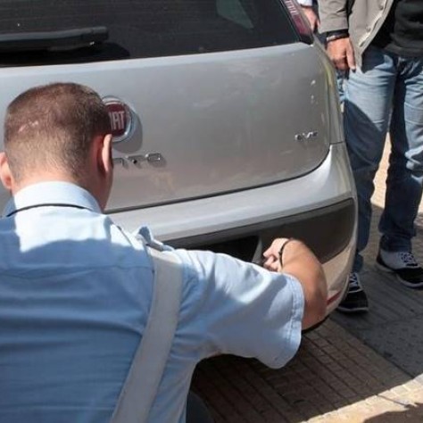 «Εξυπνάκιας» Ξανθιώτης κυκλοφορούσε με πλαστές πινακίδες… πιάστηκε από την μύτη