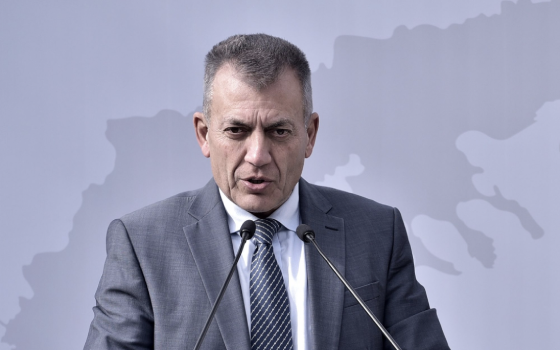 Γιαννης Βρούτσης